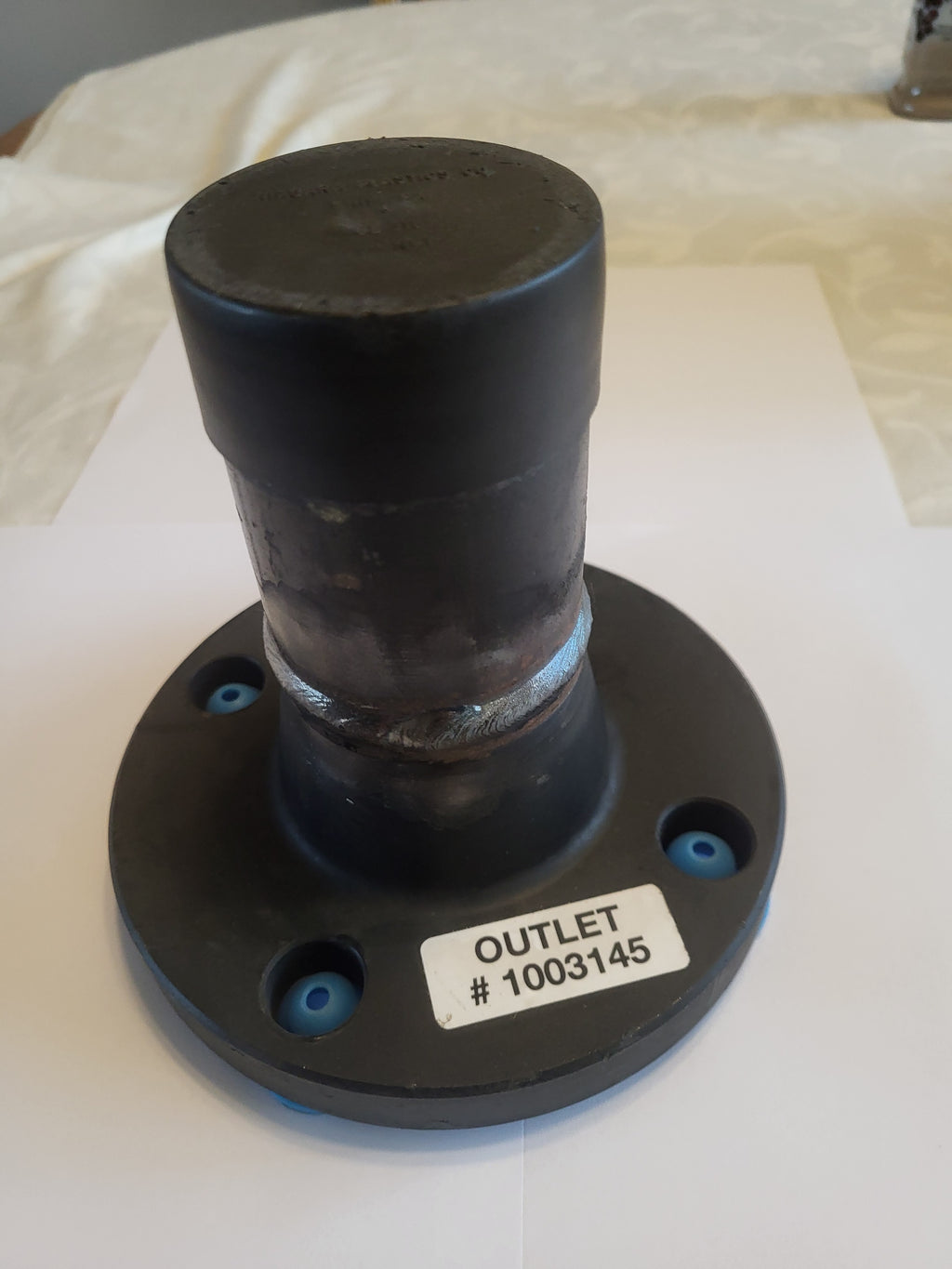 Pipe Thread to Flanged Pipe Outlet Adapter